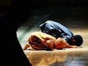 Namaz sedzda