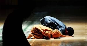 Namaz sedzda