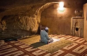 Kada završava vrijeme jacijskog namaza? Namaz