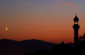 Da li je sutra Bajram: Razilaženje o početku mjeseca ramazana i Bajrama mlađak,ramazan, bajram
