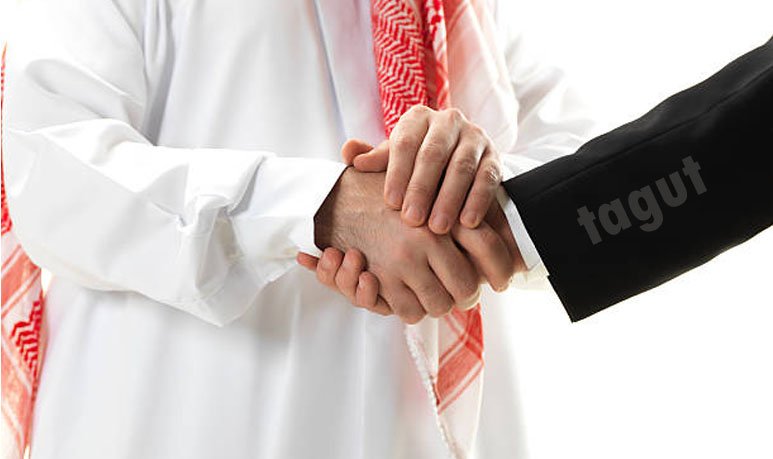 Sklapanje saveza i koalicija sa tagutskim sistemima i opasnost i Sklapanje saveza i koalicija sa tagutskim sistemima i opasnost istih po ustrajnost daije